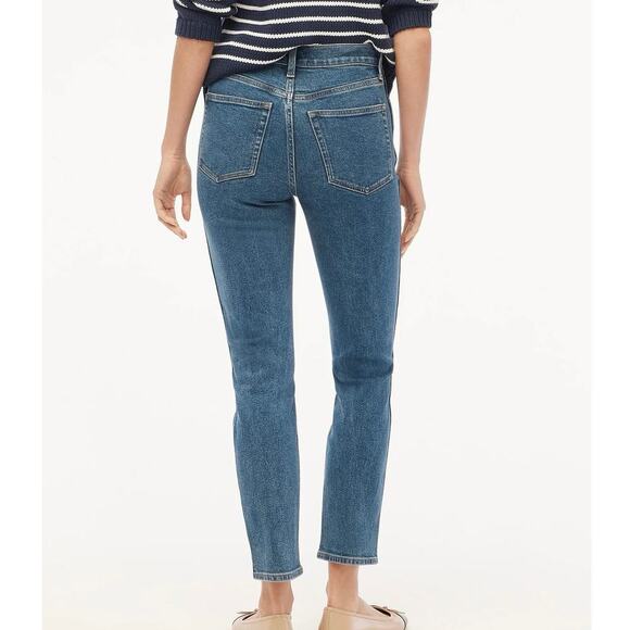 NWT J.Crew Classic Vintage Jean In All Day Stretch Azure Lake Wash Size 35 - Picture 2 of 8